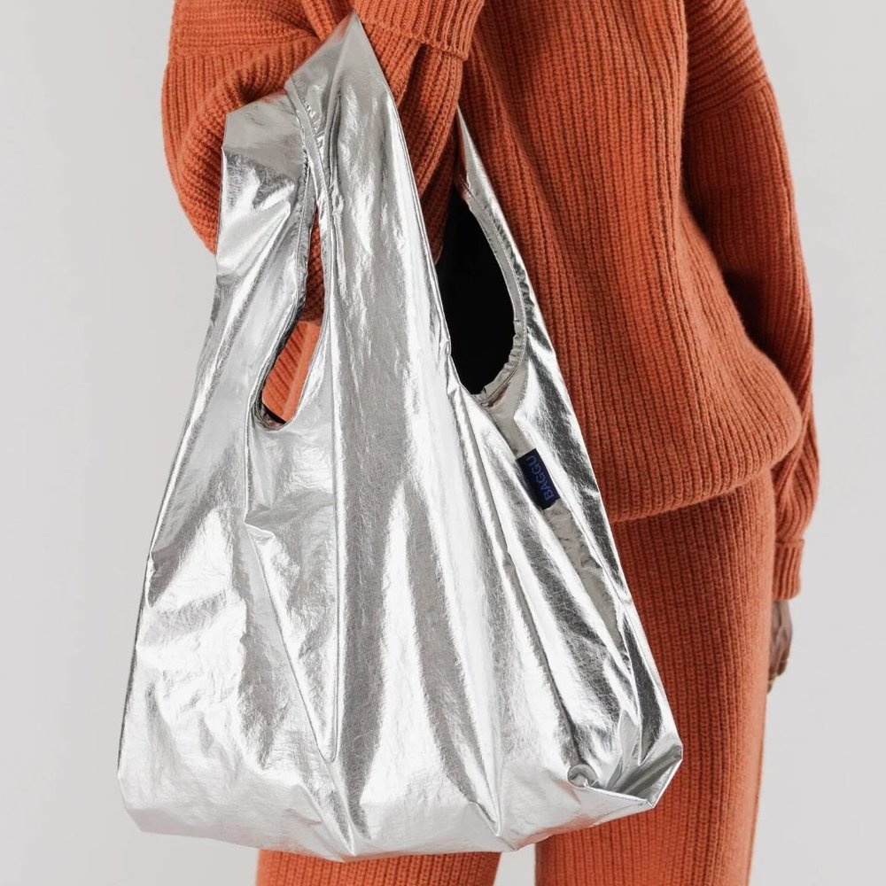 NWT Standard Baggu - Metallic Silver - Picture 3 of 7